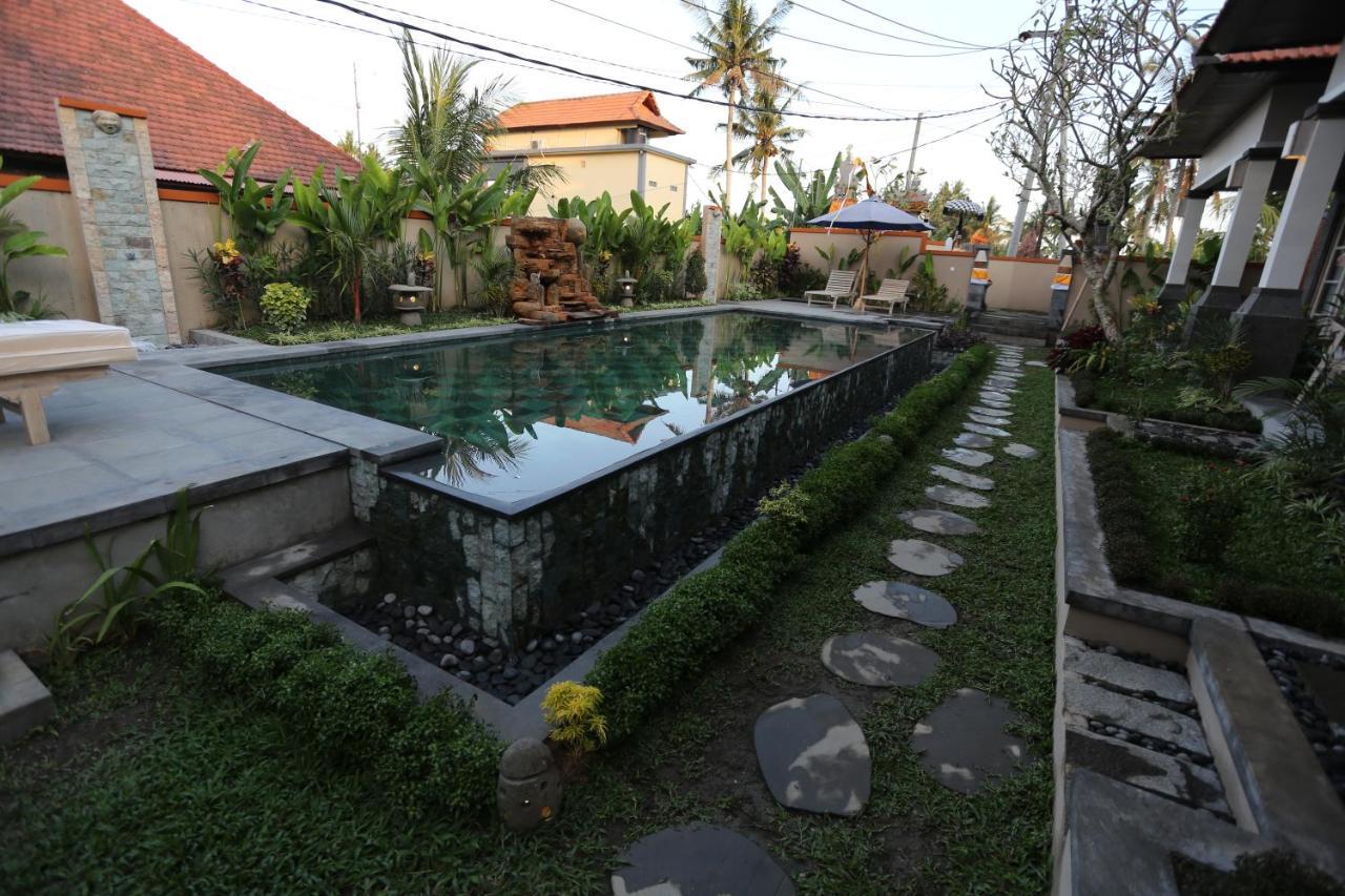 Uma Dhari Villa By Prasi Ubud Extérieur photo
