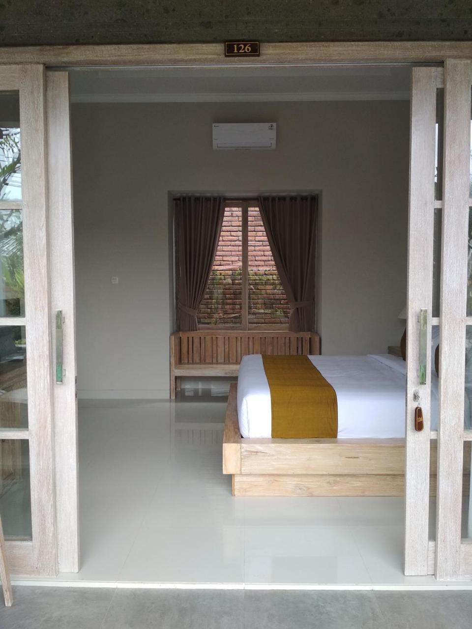 Uma Dhari Villa By Prasi Ubud Extérieur photo