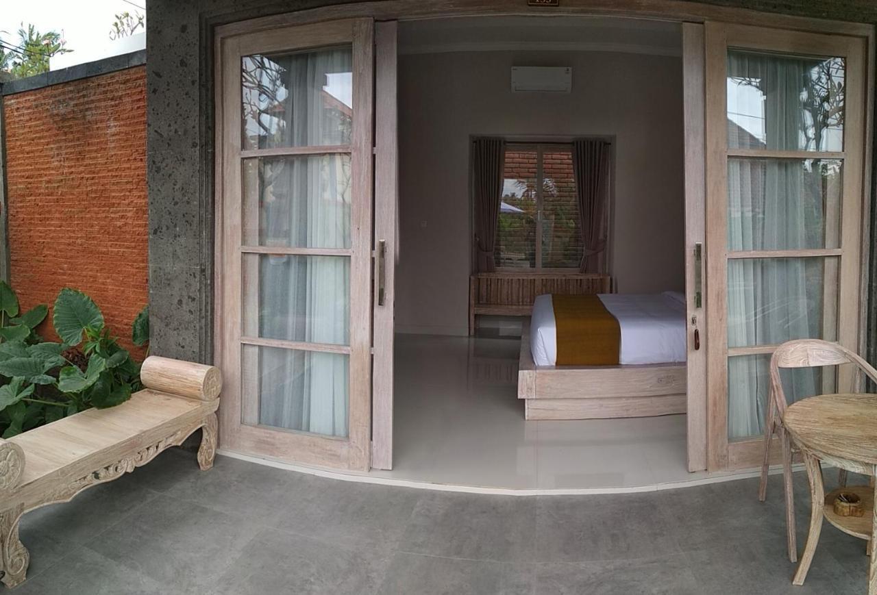 Uma Dhari Villa By Prasi Ubud Extérieur photo
