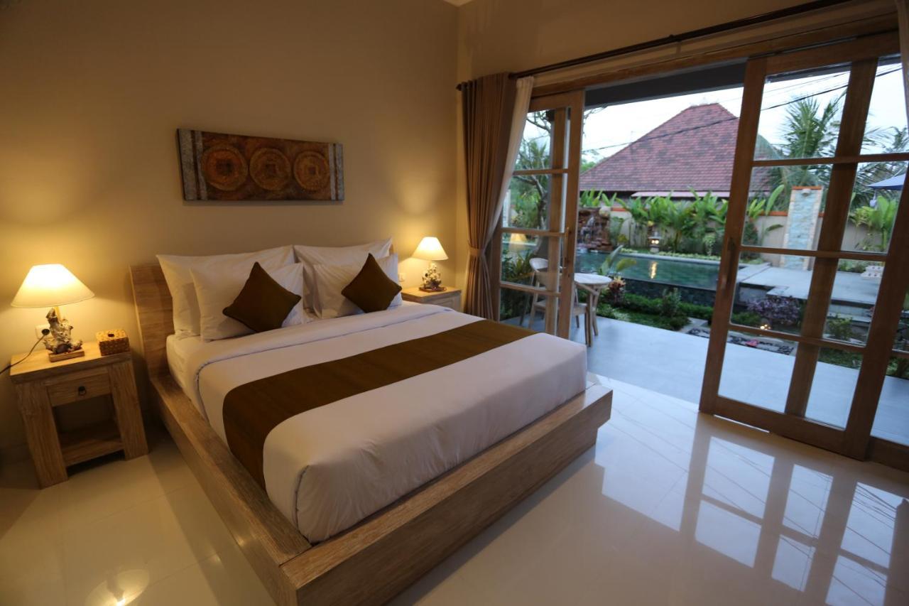 Uma Dhari Villa By Prasi Ubud Extérieur photo