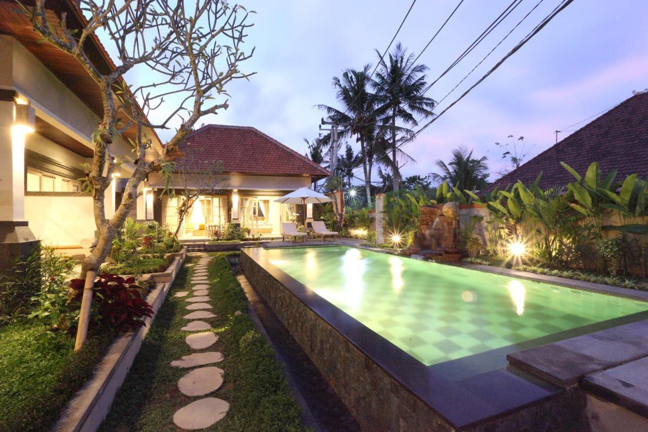 Uma Dhari Villa By Prasi Ubud Extérieur photo