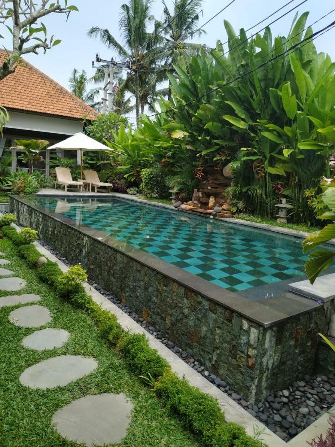 Uma Dhari Villa By Prasi Ubud Extérieur photo